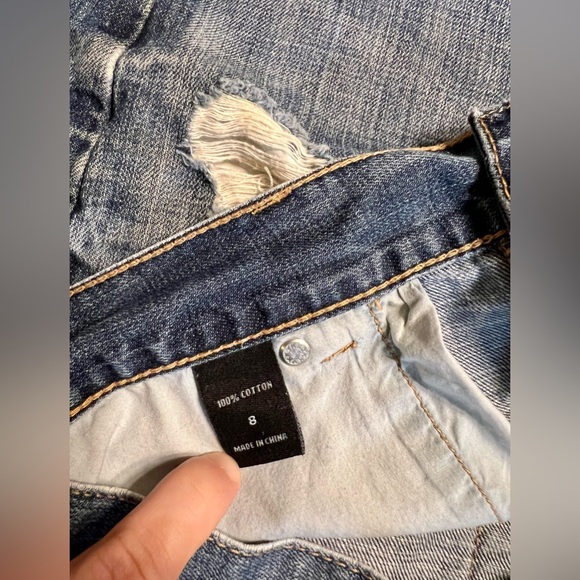 Victoria’s Secret “Boyfriend” shorts Women’s Size 8 - Picture 2 of 4